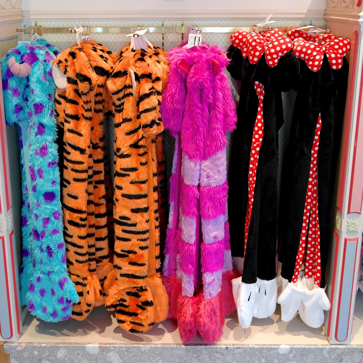 ディズニー チェシャ猫 フード付きマフラー ファンキャップ ミニー