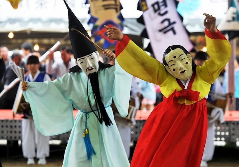 韓国仮面劇 両班 面（タル）