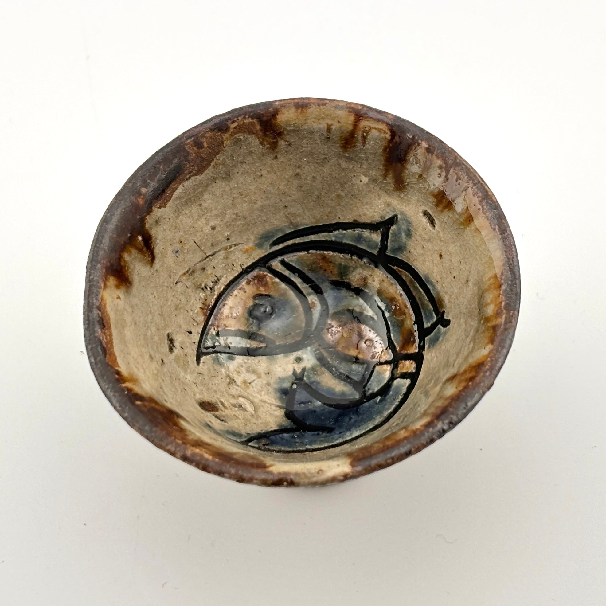 国宝の技を是非！ 人間国宝 金城次郎 カラカラ 魚の絵柄 工芸品 やむちん