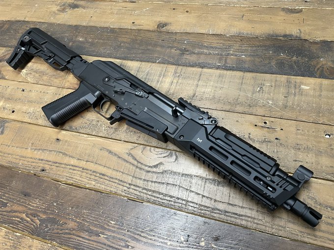 TOKYO MARUI 東京マルイ 18歳以上用 次世代電動ガン AKホワイト