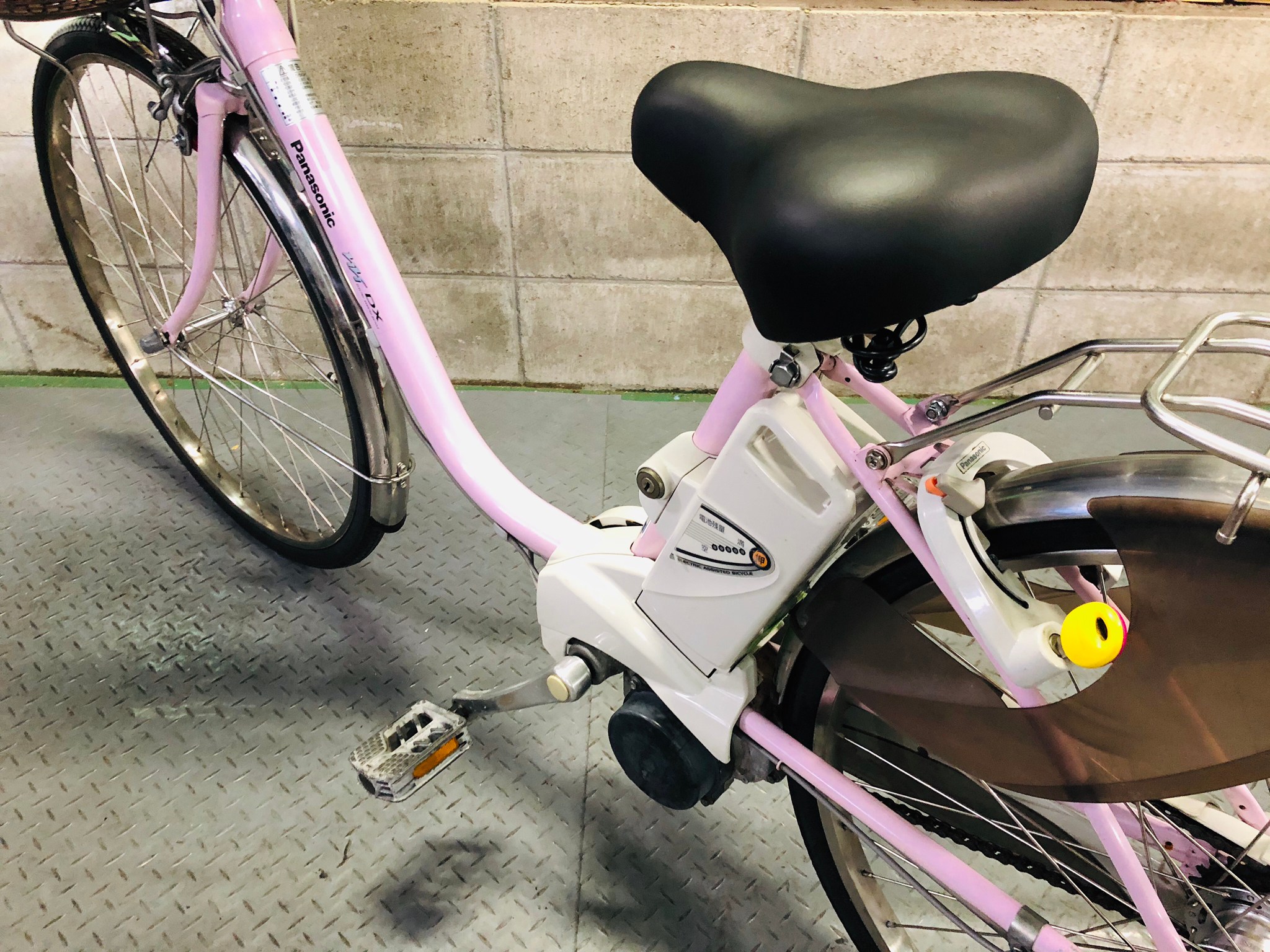 引き取り価格【2】電動自転車 Panasonic 薄ピンク 24インチ 大阪府