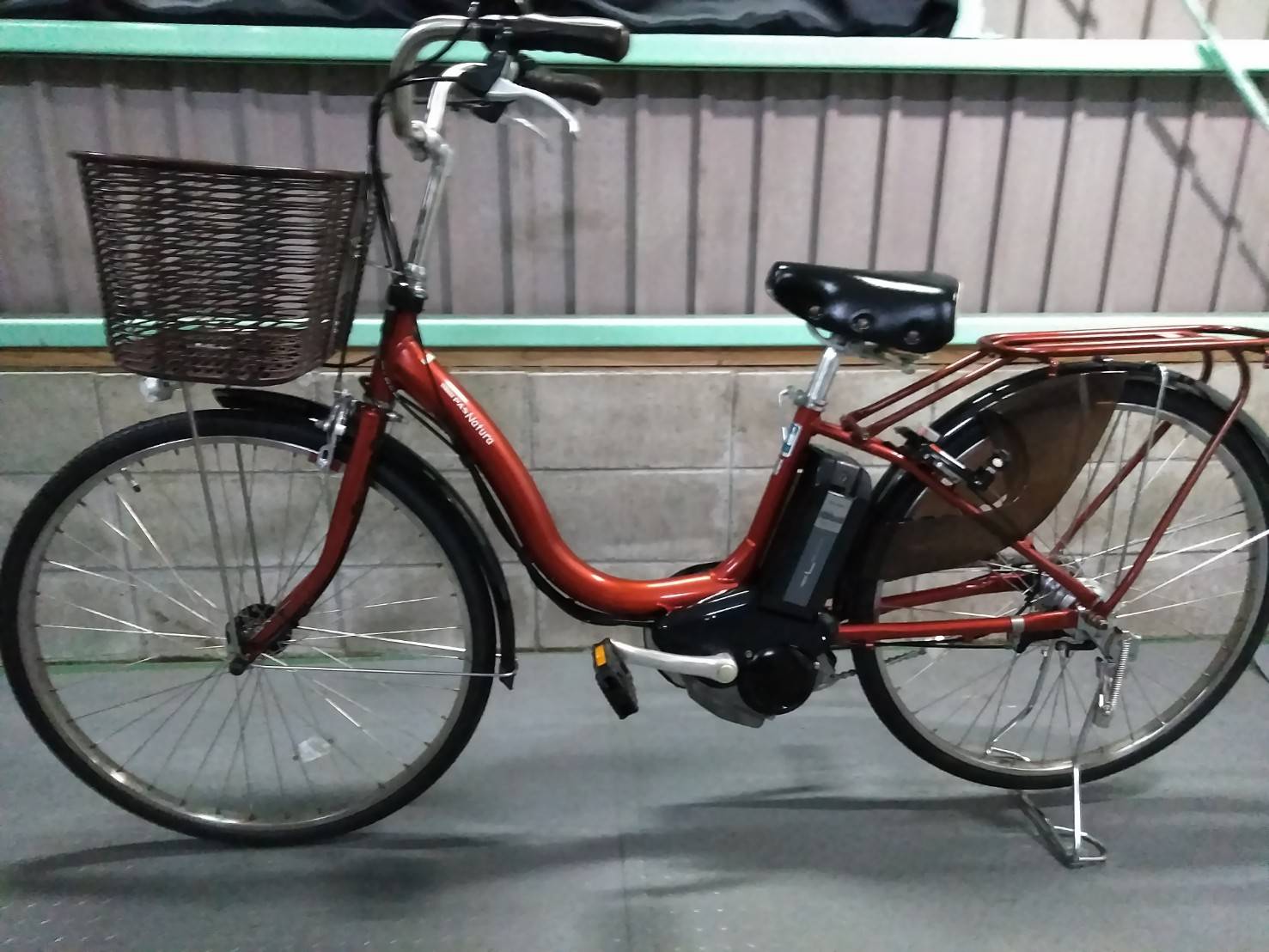 電動自転車 ヤマハ PASナチュラ 26インチ 後ろ子供乗せ適合 エンジ