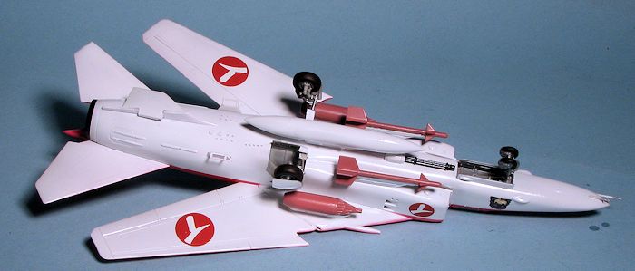 Minicraft/Hasegawa 1/72 MiG-27 Flogger, by Scott Van Aken