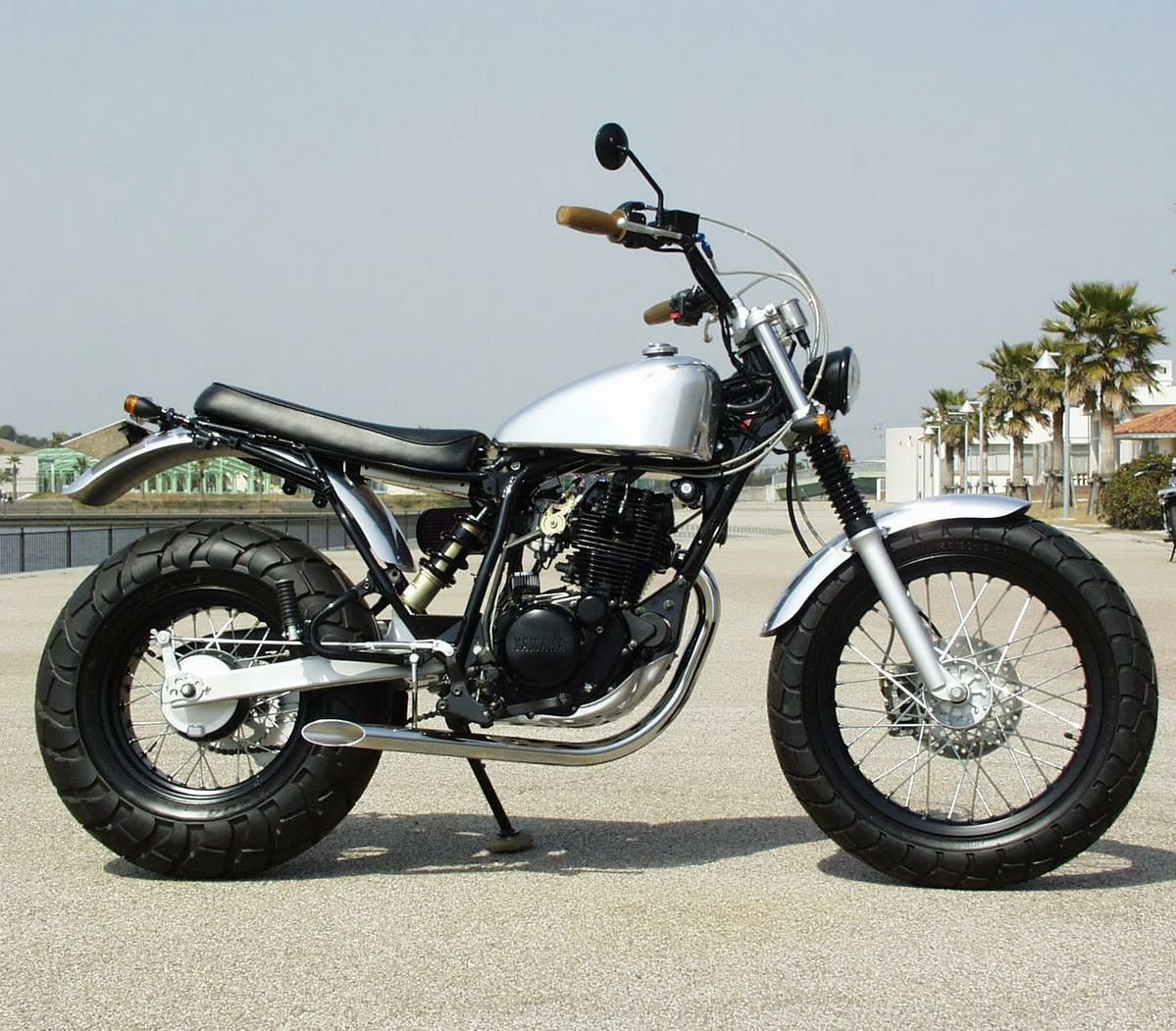 ヤマハ TW200/225 00～ T-4 アルミタンク BIGCEDAR | バイクカスタム