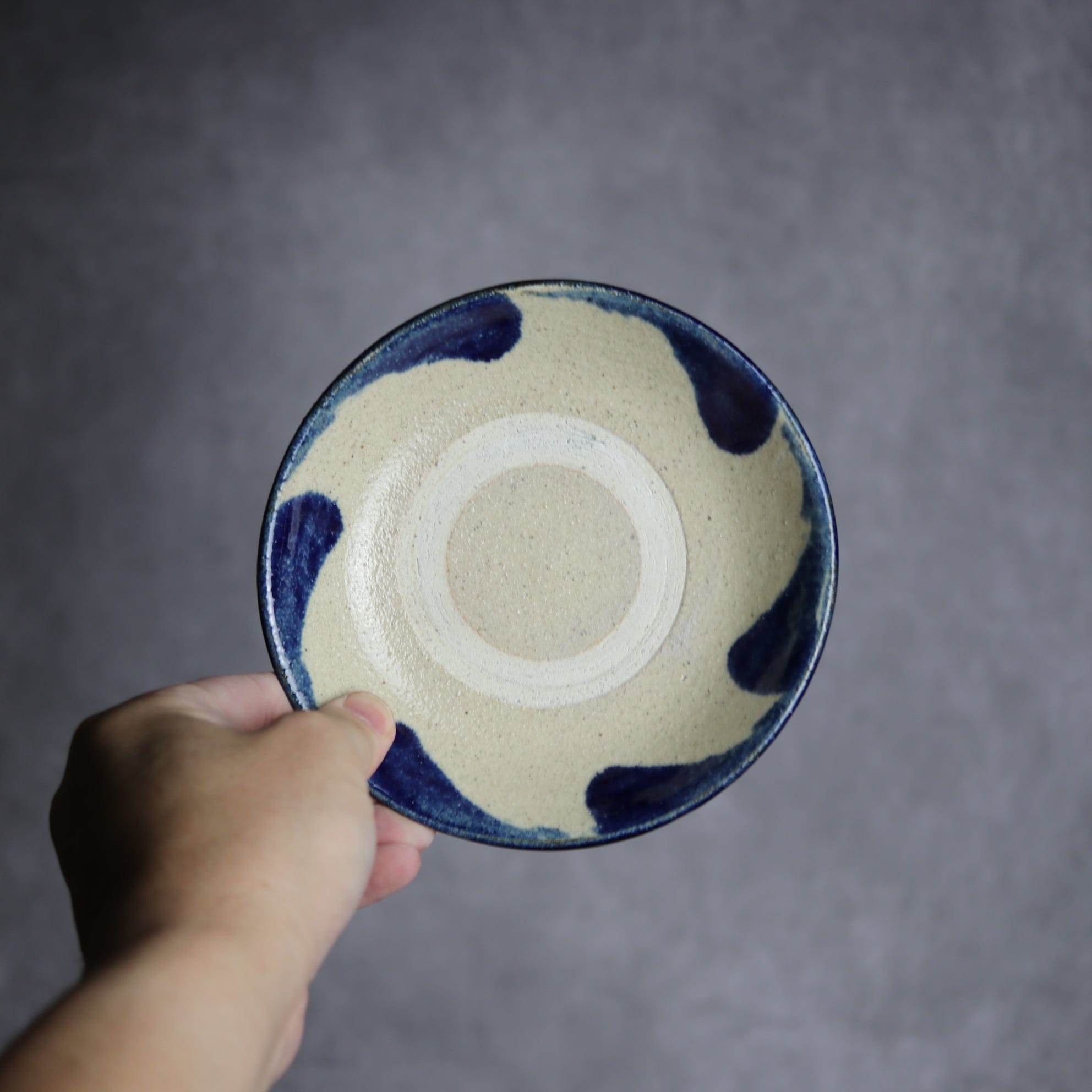 5寸皿1 呉須釉 波紋 やちむん 陶器 北窯 松田共司工房｜北窯 松田共司