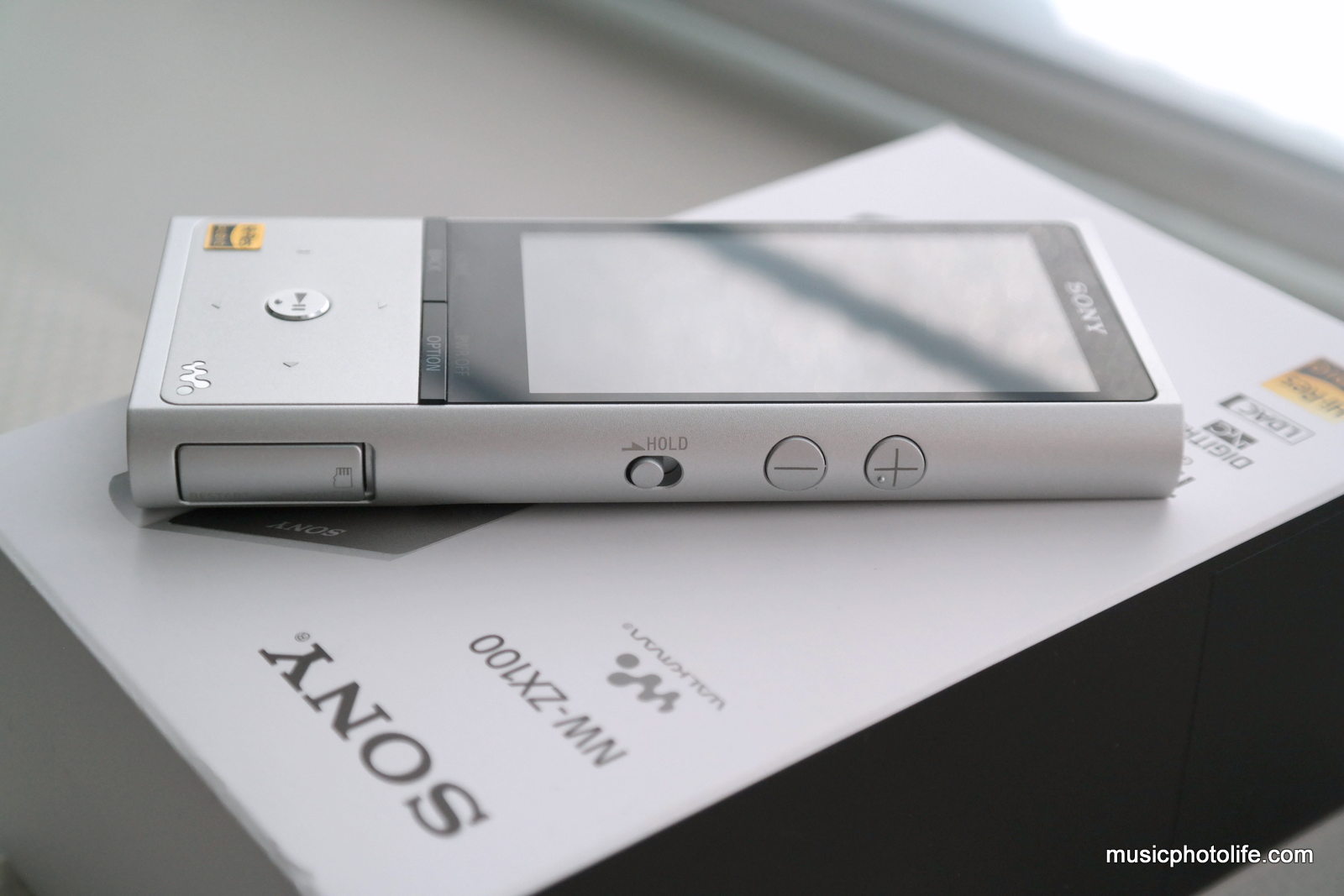 Sony NW-ZX100 Review: Hi-Res Audio Walkman