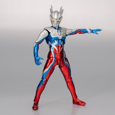 フィギュアーツ ウルトラマンゼロ 10th Special & ゼロマント フィギュ