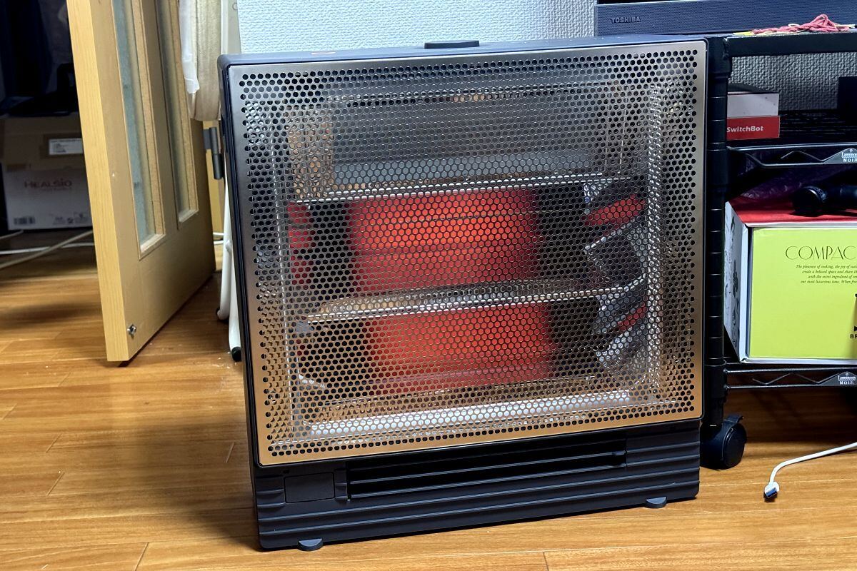 DAIKIN セラムヒートハイブリッドファンヒーター WRH134AS-H Amazon