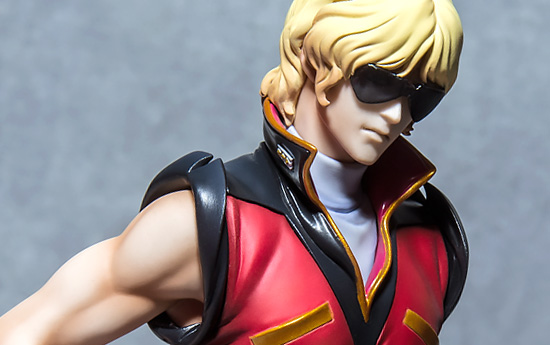 フォトレビュー】GGG『機動戦士Zガンダム』 クワトロ・バジーナ 1/8