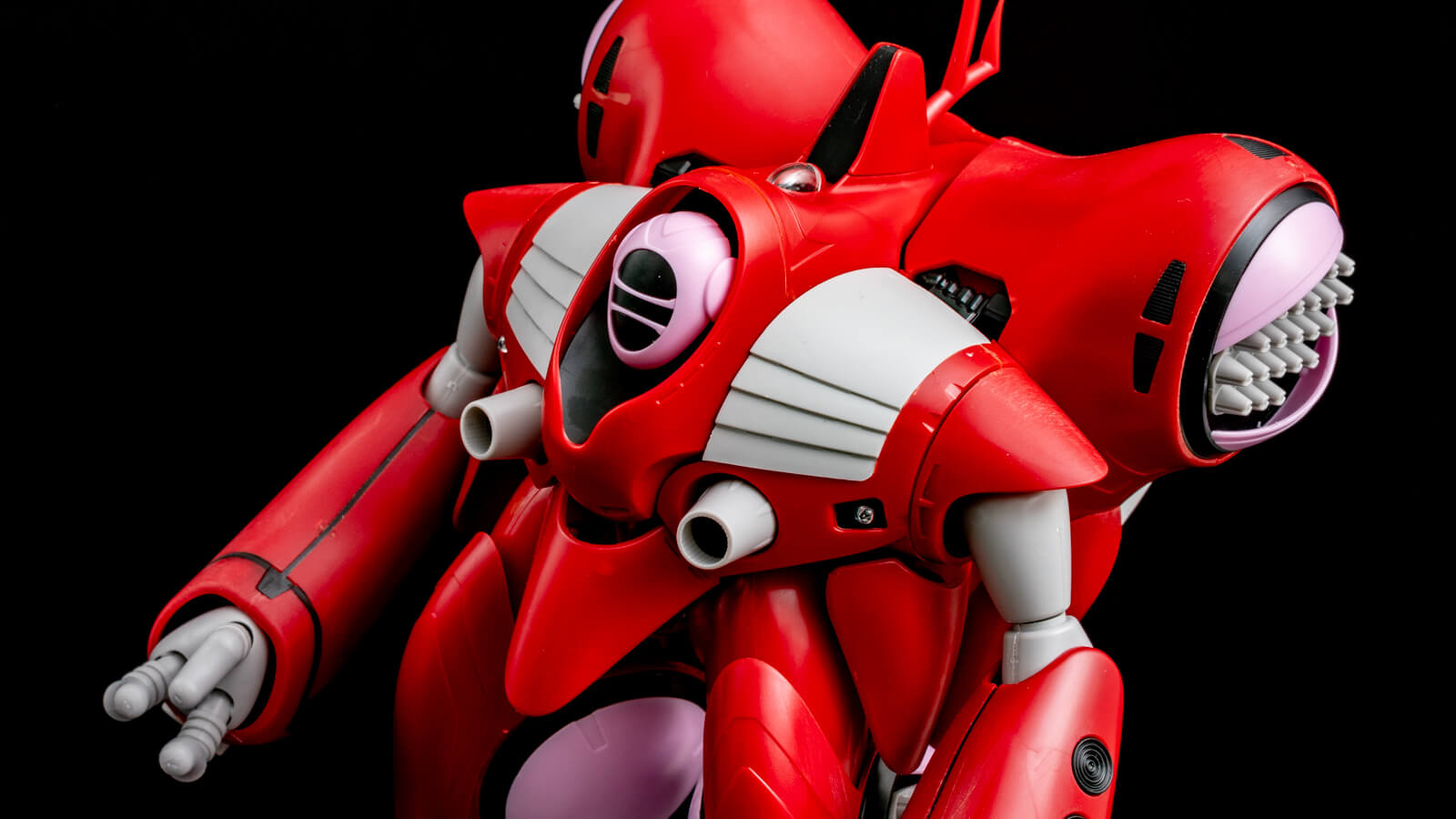 超傑作！ ハセガワの「得意」が炸裂したクァドラン・ローのプラモデル