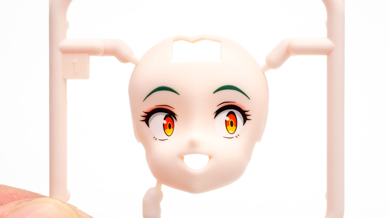 虎柄、口の中、浮遊ポーズのフルコースで満腹！／PLAMAXらしさ満載な