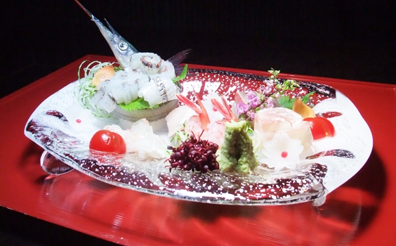 資産に☆西中千人☆脚付き☆瀟洒な器ガラス工芸品作家物