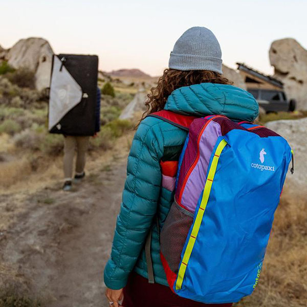 コトパクシ cotopaxi バッグ｜色が選べる正規販売店【物語のある雑貨店