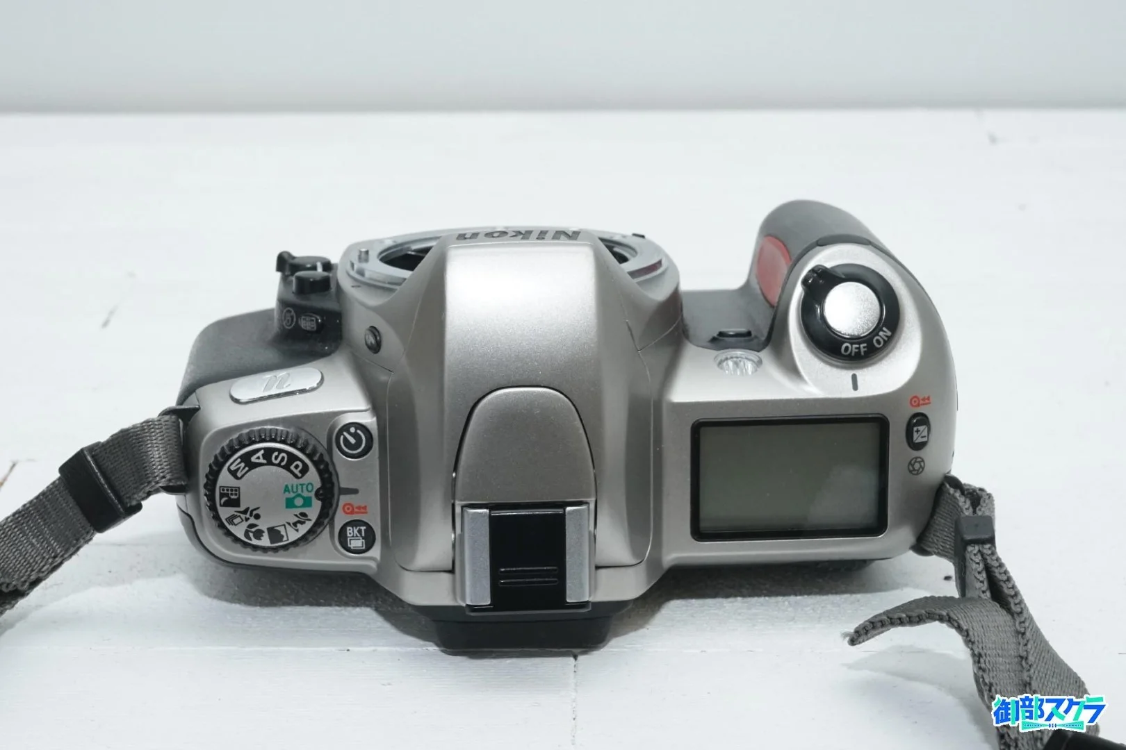 Nikon U フィルム一眼レフカメラ 紹介と作例 (Nikon F65 / Nikon N65