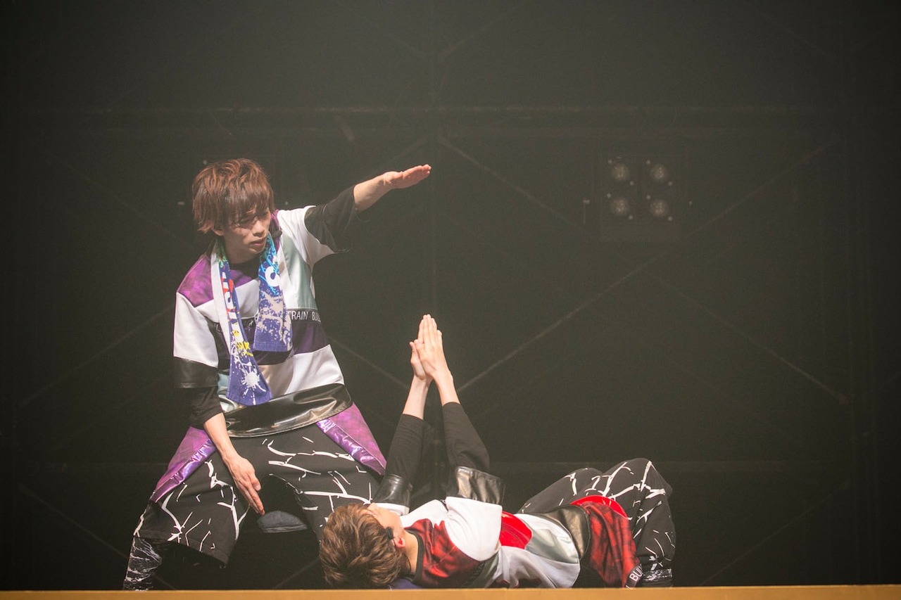 超特急「Shout & Body」新潟で熱狂のシンクロ、タカミも「楽しかった