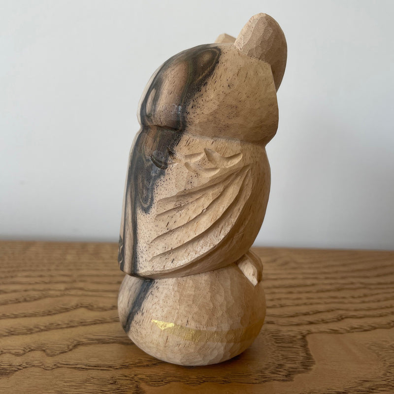 天然素材牙彫刻フクロウ根付け新品3.3x2.6cm 天然素材牙彫刻フクロウ