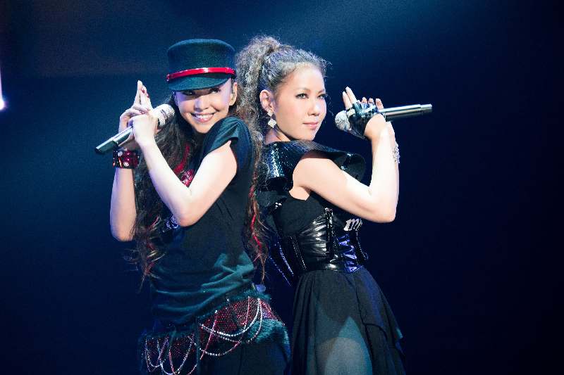 安室奈美恵、最後の8曲 満面に笑みで別れ 共演者とステージ楽しむ