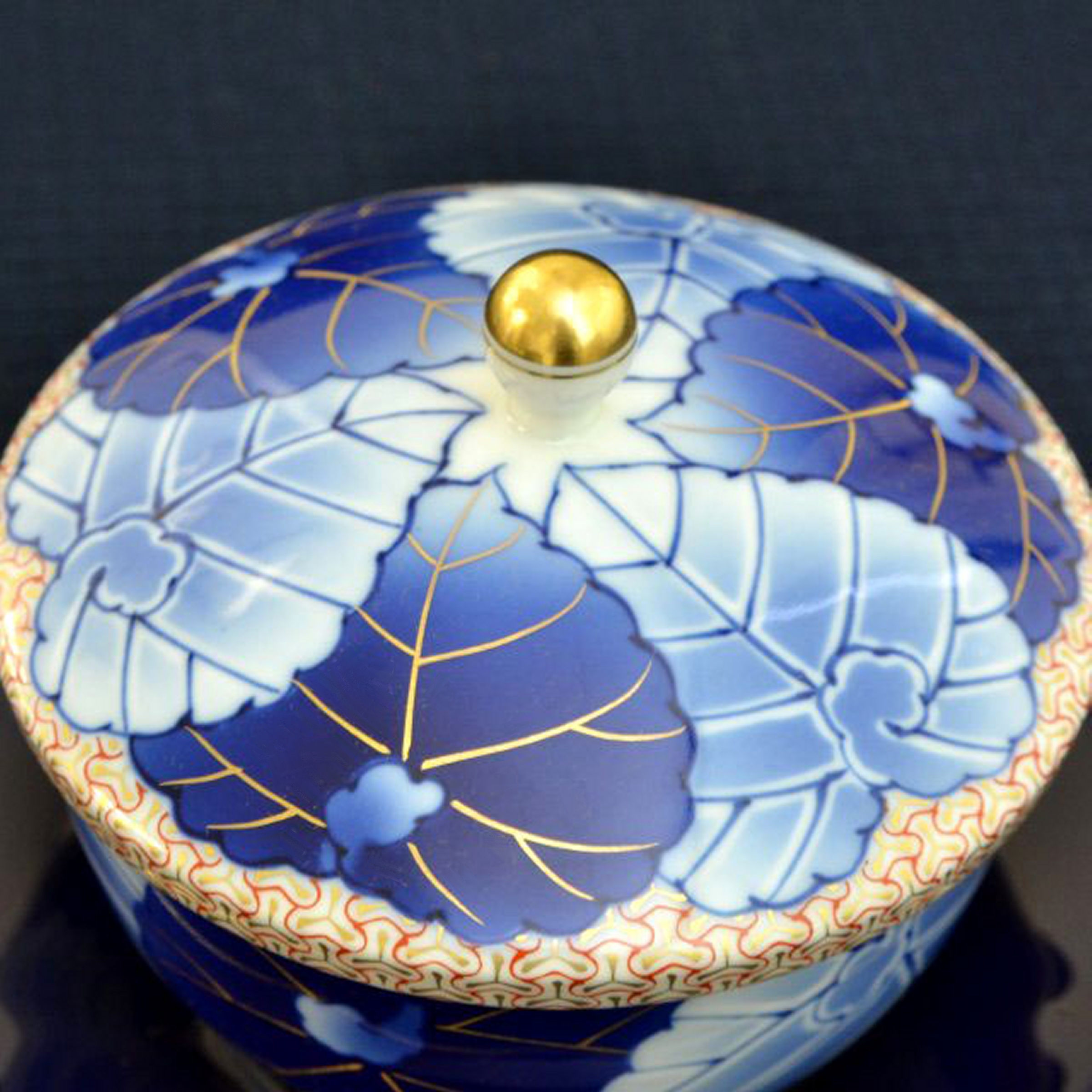 愁海棠）高級茶器セット（急須・湯のみセット）|有田焼の老舗-香蘭社