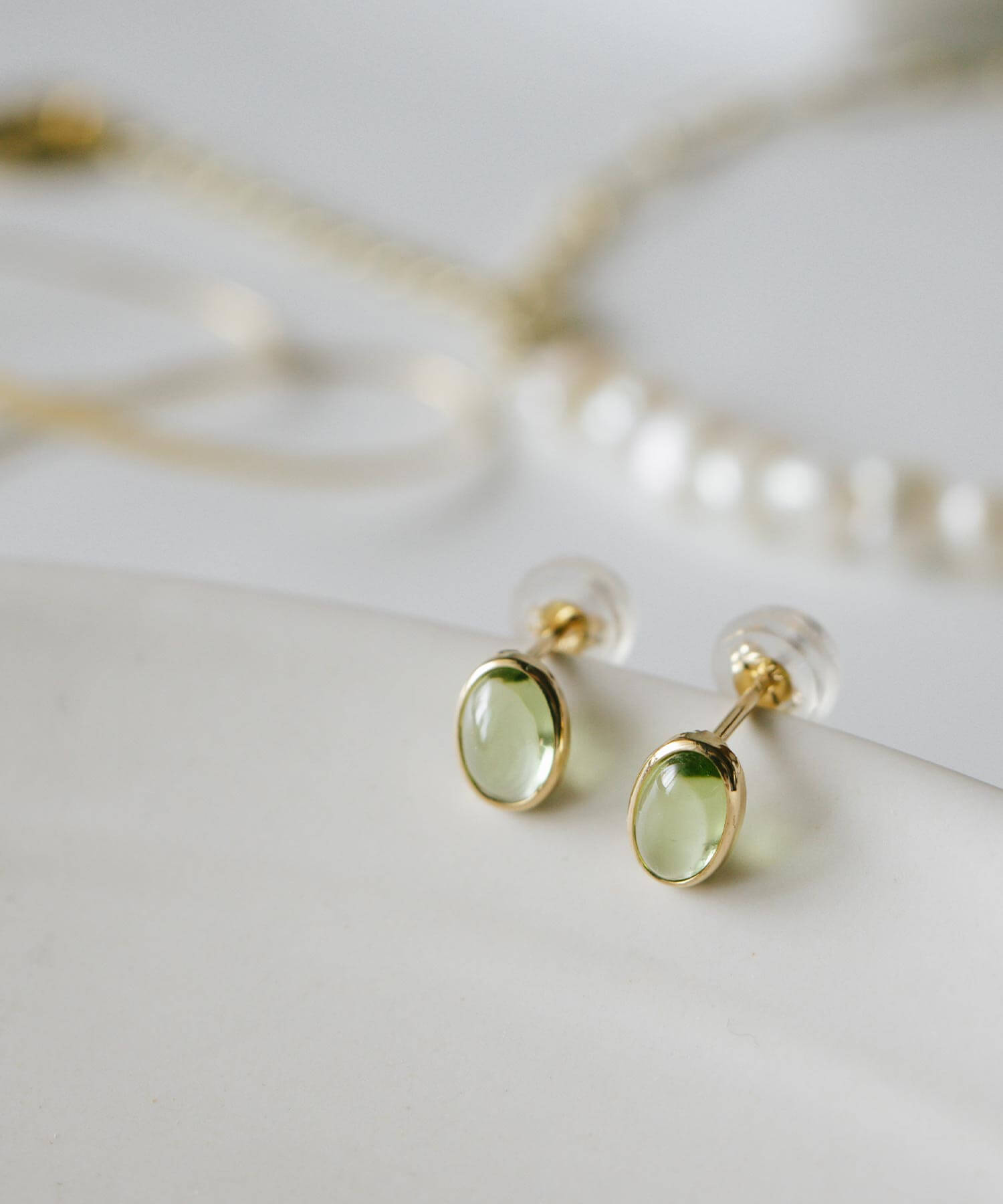 ペリドット ピアス 18金 18k 金 天然石 【enlille-oliva エンリル