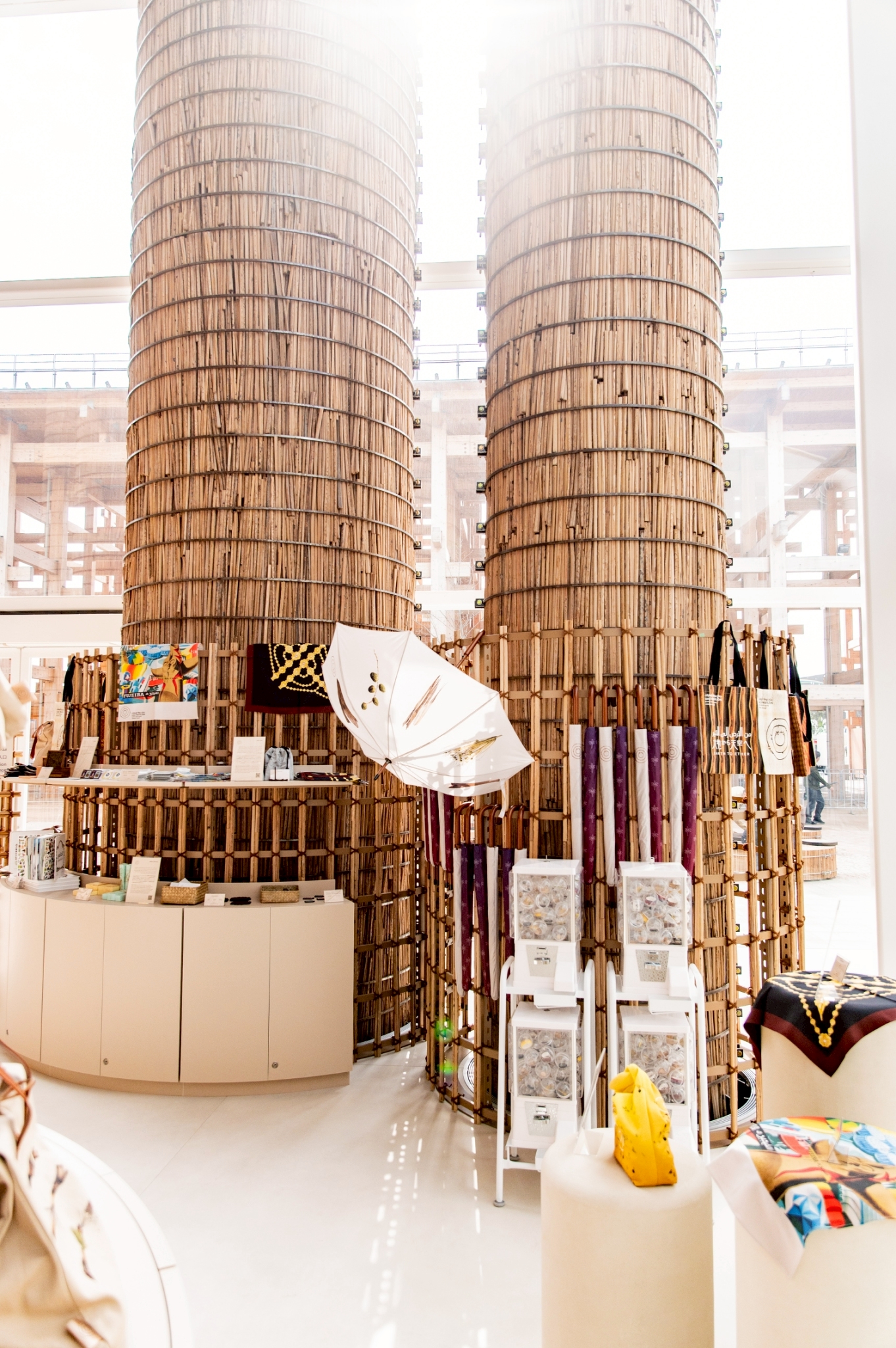 完成版!!】2025大阪・関西万博 – UAE館向け製作物｜株式会社プロセス井口