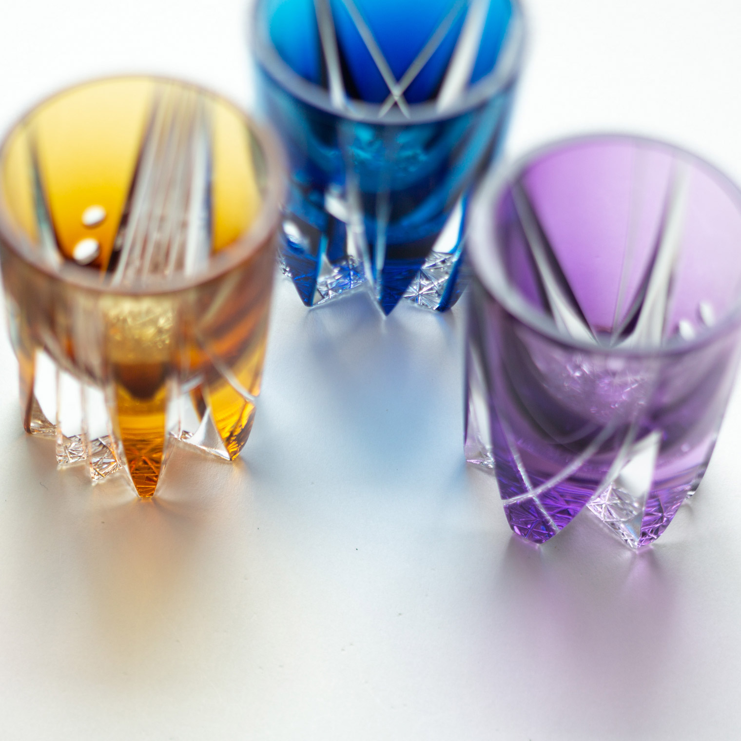 珍！デルフト 幾何学紋 印判 酒盃・小カップ 珍！デルフト 幾何学紋 珍