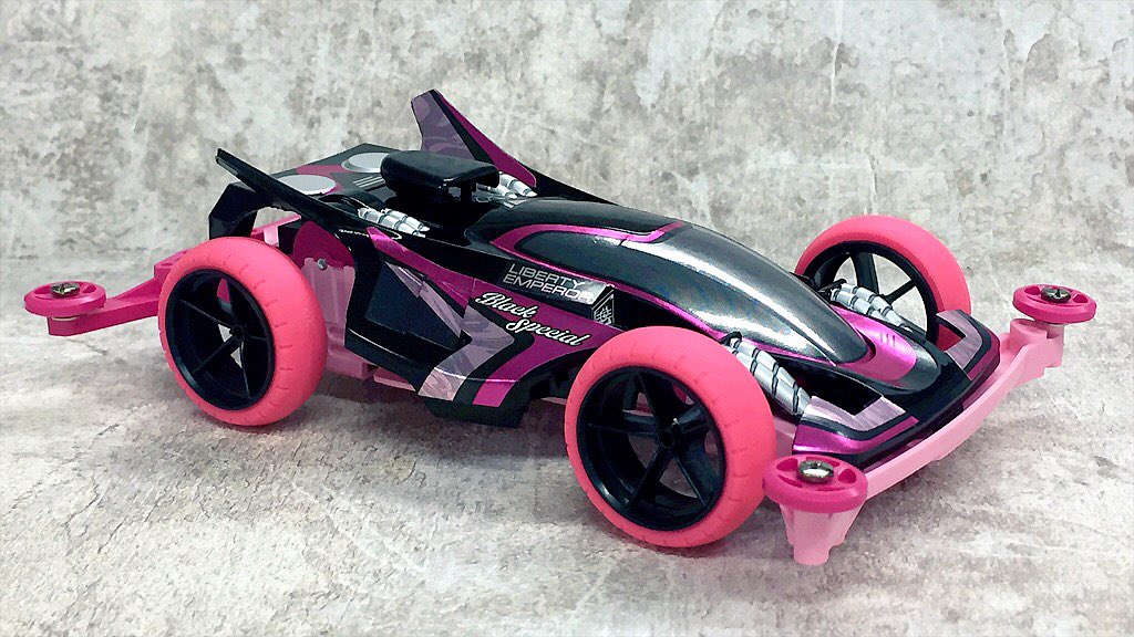 ミニ四駆リバティーエンペラープレミアム 2種2台 新製品】『自由皇帝