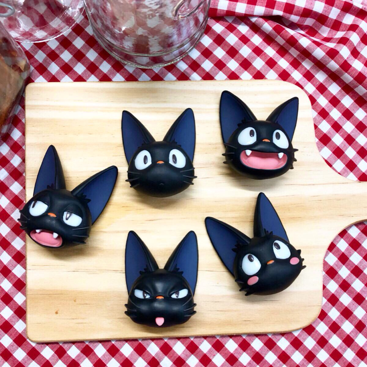 ジジのフェイスマグネット 今週末より発売いたします✨ シークレットを