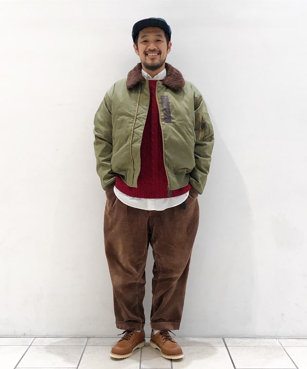 新定番となった＜BEAMS PLUS＞の2プリーツチノトラウザーズの