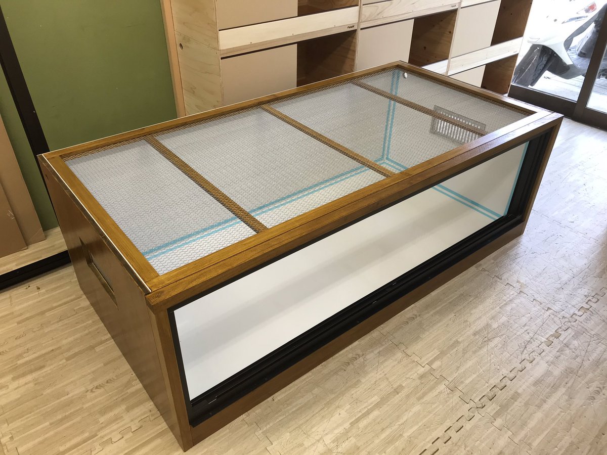 自作 爬虫類ケージ 1800×600 ヴィンテージ