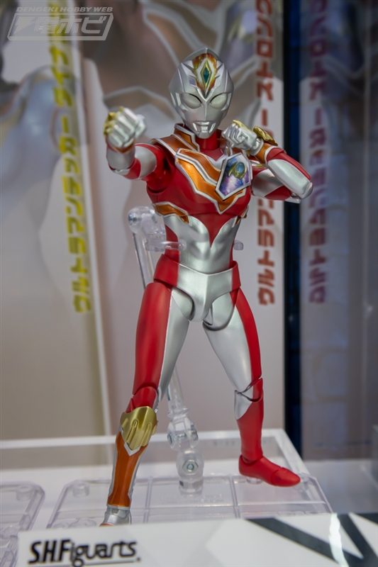 S.H.Figuarts ウルトラマンデッカー ストロングタイプ」「S.H.Figuarts