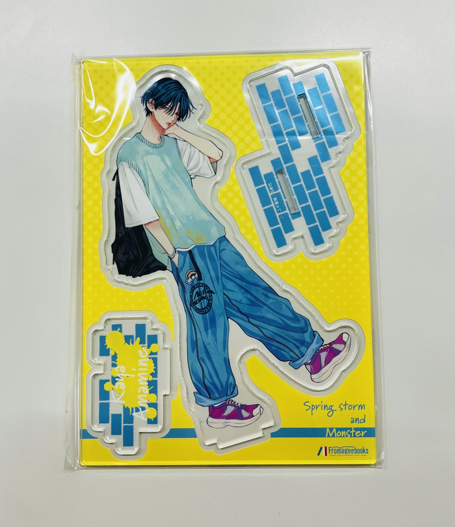 春の嵐とモンスター キーホルダー／アクリルスタンド／アクリルカード