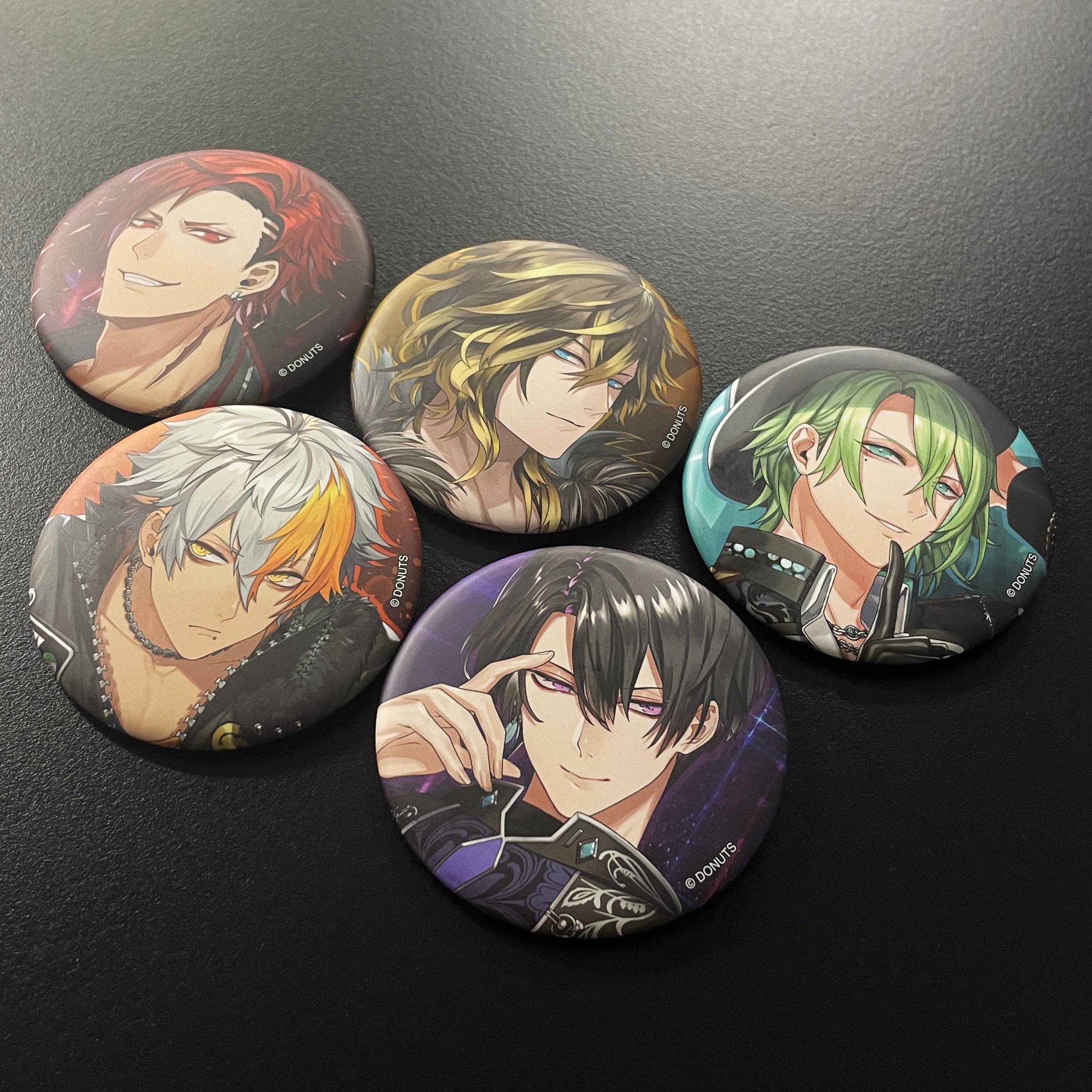 金剛デカ缶バッチ