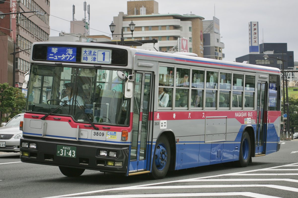長崎自動車75年史 Yahoo!オークション - 長崎自動車75年史 記念誌(2011