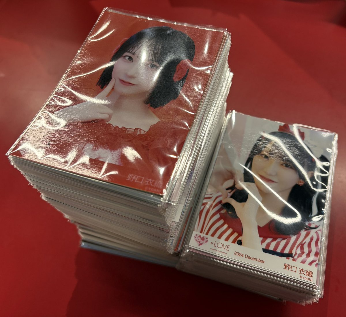 令和の仁亀こと、いかりんぐの生写真がコンプ,バラ含めて大量に入荷