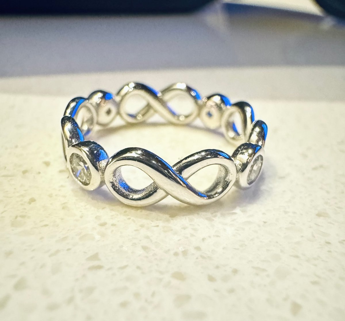 ATEEZ 8Room POPUP ATINY ring 指輪 未開封 とうとう来ましたねATINY