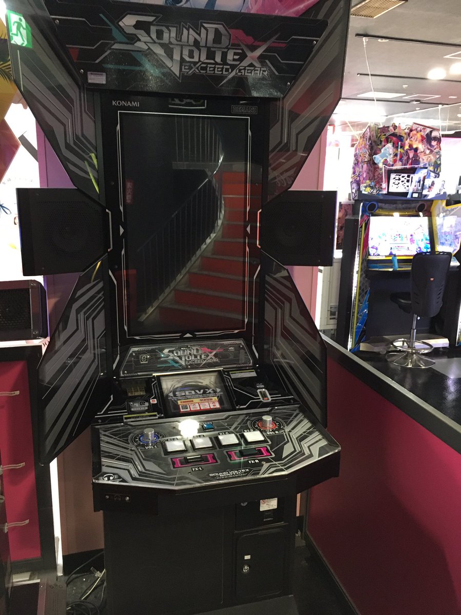 ゲーム情報】 4/30をもって「SOUND VOLTEX」（旧筐体）がオンライン