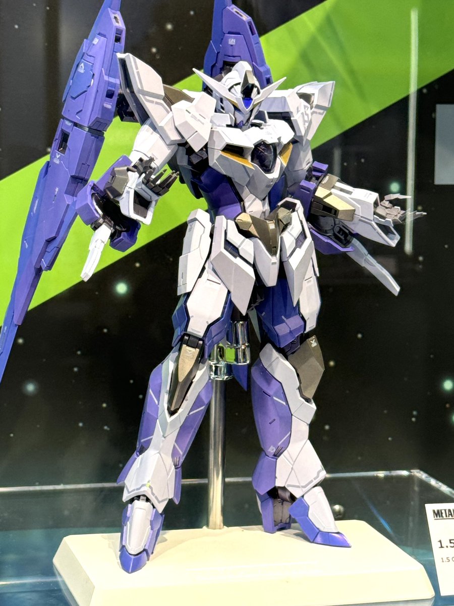メタルビルドフェス会場にて1.5(アイズ)ガンダムの試作が初展示されて