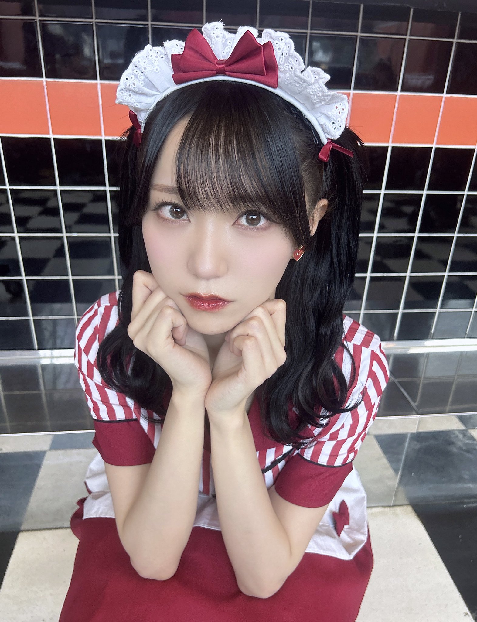 仲直りシュークリーム 野口衣織 アクリルスタンド