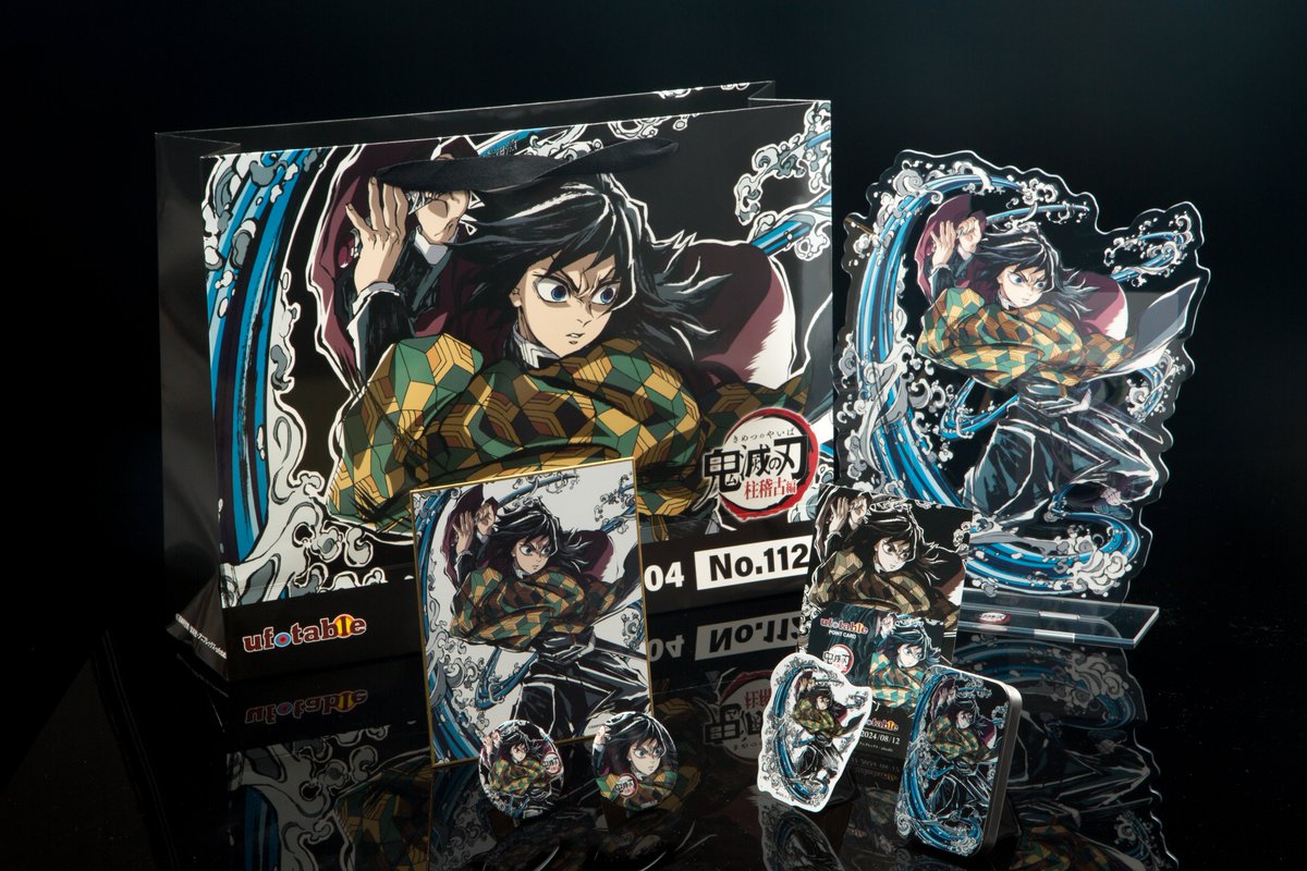 鬼滅の刃 冨岡義勇 c104 ビッグアクリルスタンド 缶バッジ