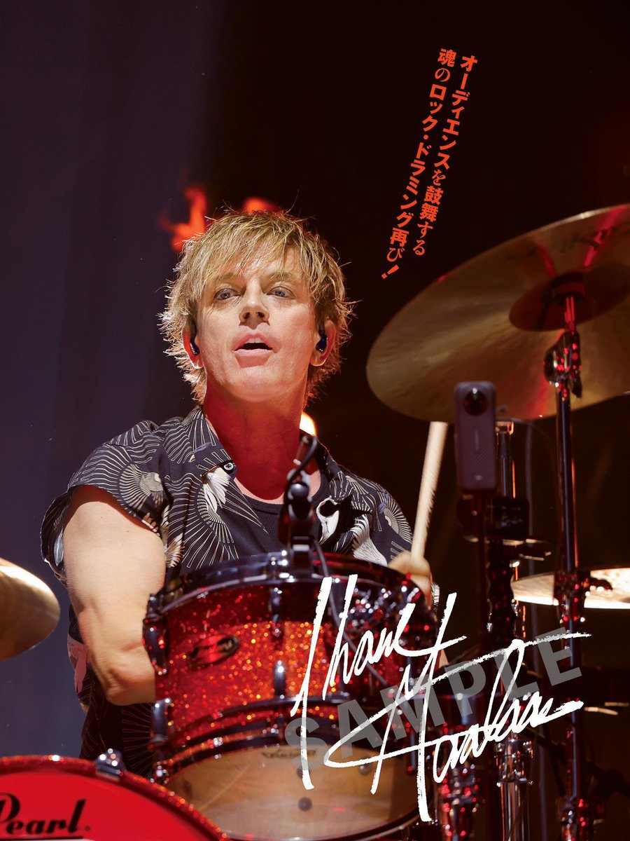 B'z シェーン ガラス サイン色紙＆PARTY DUDE冊子 B'z 直筆サイン色紙