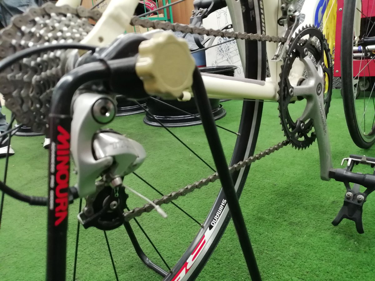 m*様 ロードバイク GIANT ［引き取りor埼玉県川口市より15kg圏内配