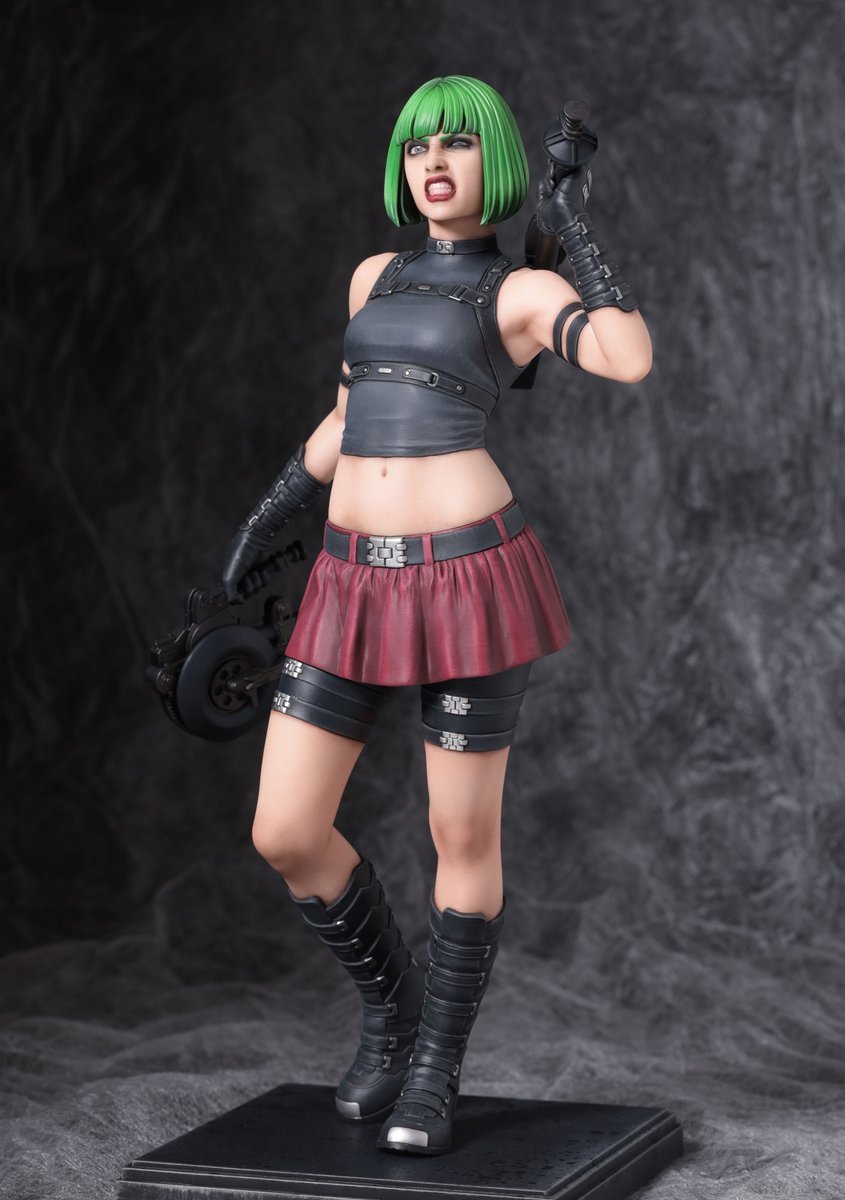 レジンキャストフィギュア1/8 完成品、ナターシャ レジンキャスト