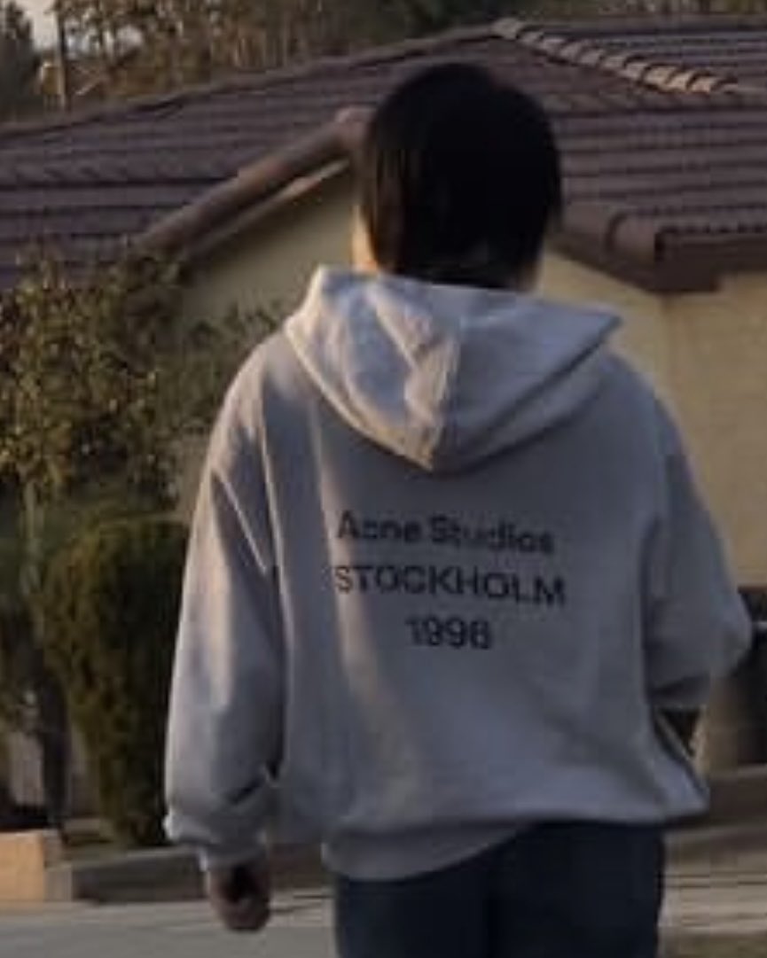 2/1(土)大森元貴Instagram もっくん着用パーカー Acne Studios FN-UX