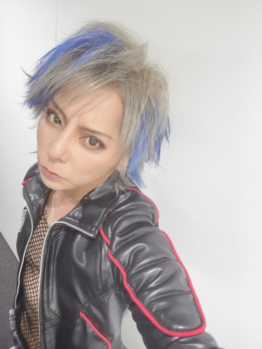 仮面ライダーエターナル 大道克己役 Sophia 松岡充さんの直筆サイン