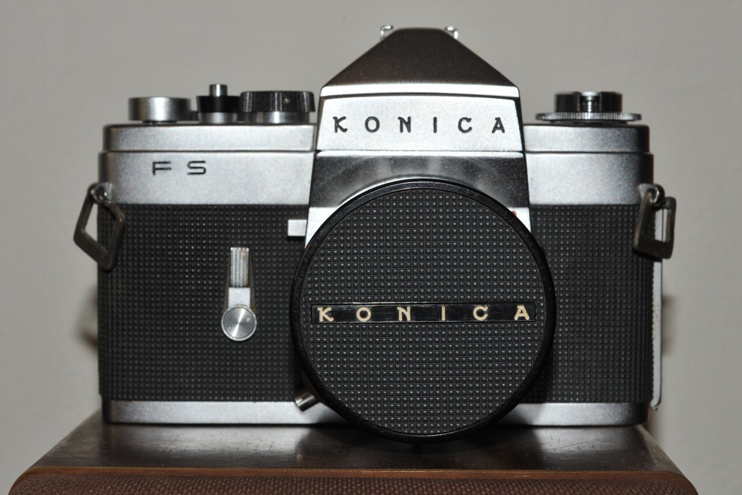 訪問者100万人記念 Konica FS の こと : nakajima akira's photobook