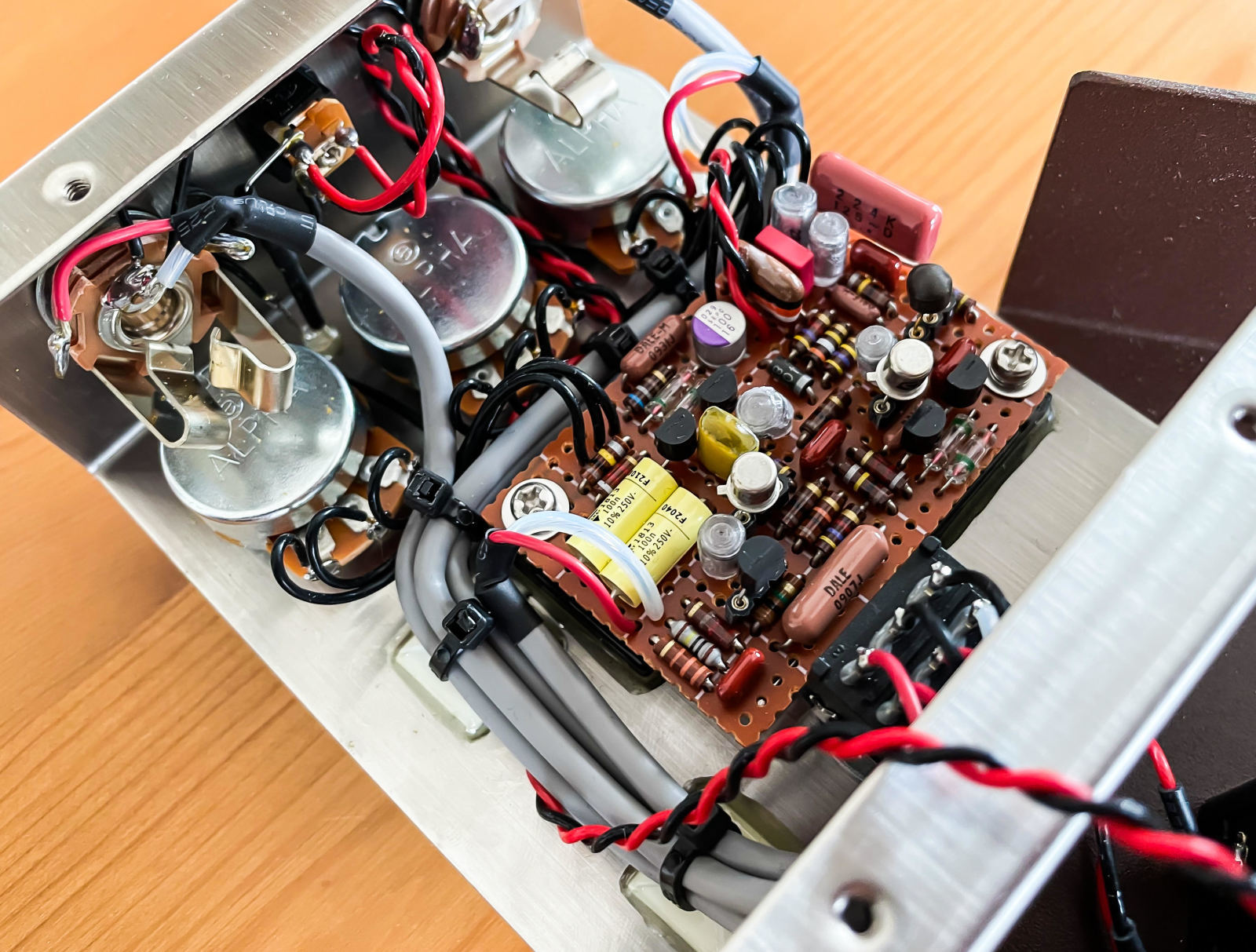 Phantom fx MOTHER ＆ MOTHER＋ファズ レビュー : ジゴワット