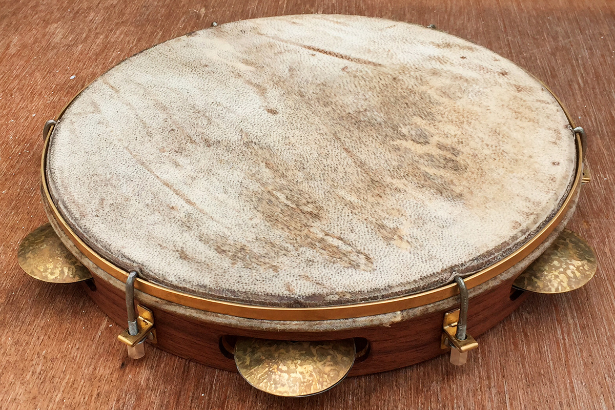 ○IZZO GOL パンデイロ 10インチ ブラジル製 国旗柄○ Amazon.com