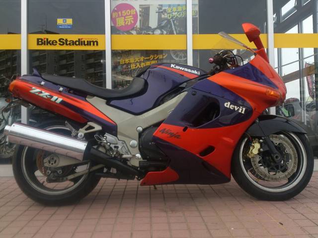 ☆nk〜11/24☆Kawasaki ZZR1100 C型 黒 Gタンク カワサキ（KAWASAKI）1992