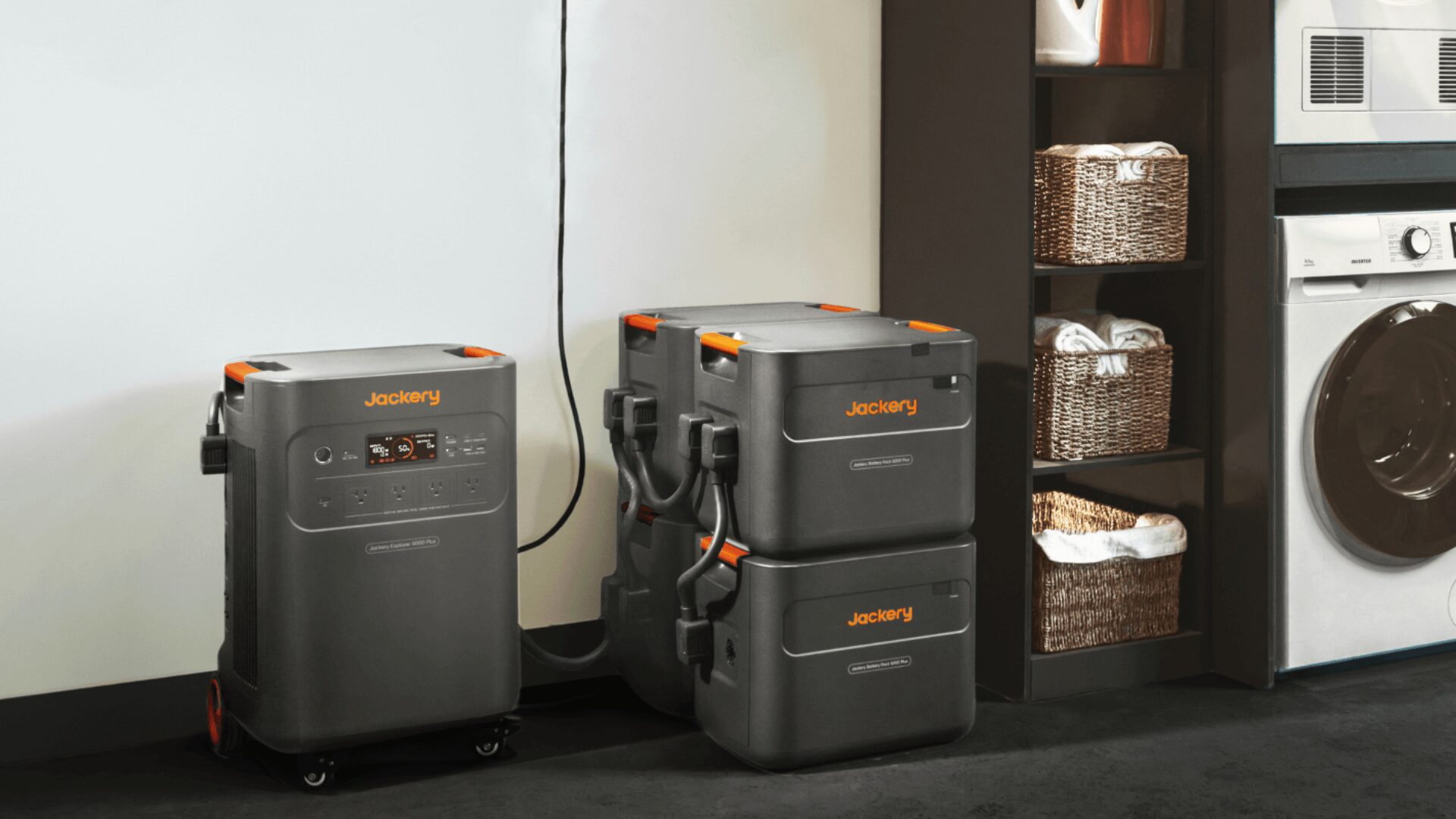 Jackery ポータブル電源 5000 Plus | POWERBANKS