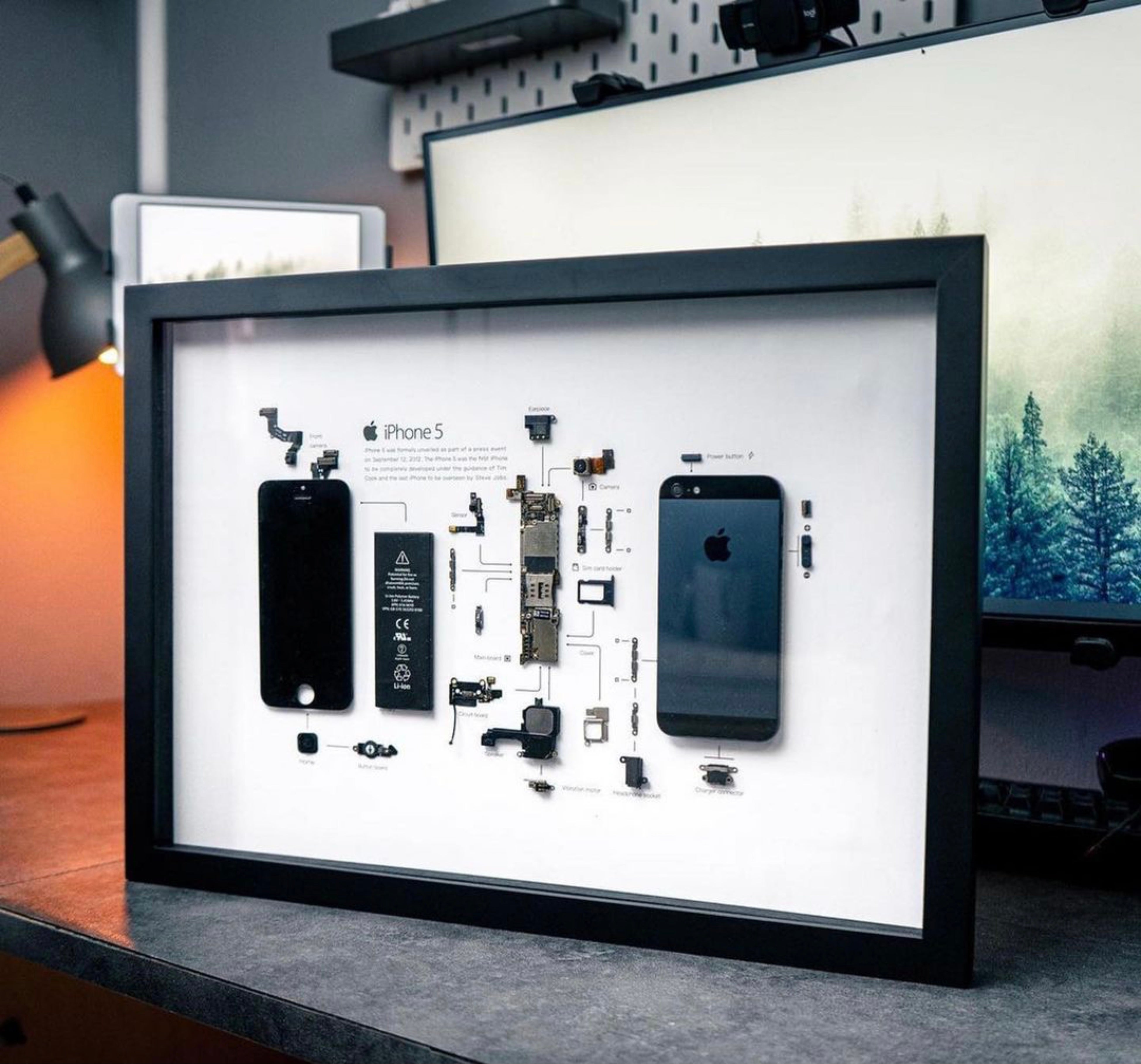 GRID® 4 グリッドスタジオ Apple iPhone4 分解アート GRID® 4S-Grid Studio